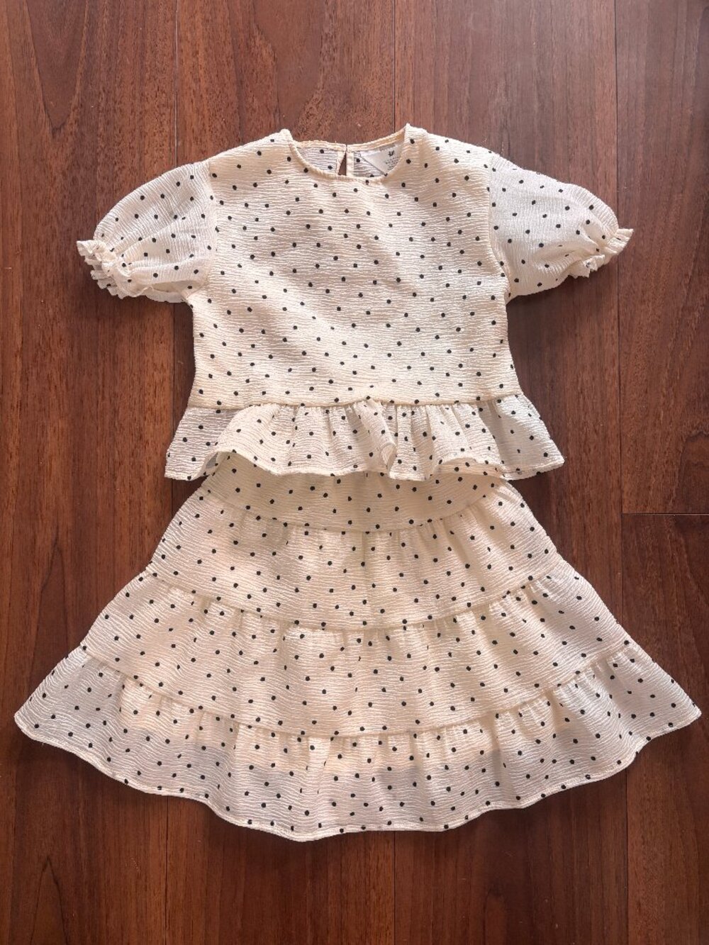 H&M Girls Polka Dot Blouse & Skirt - Size 4-5